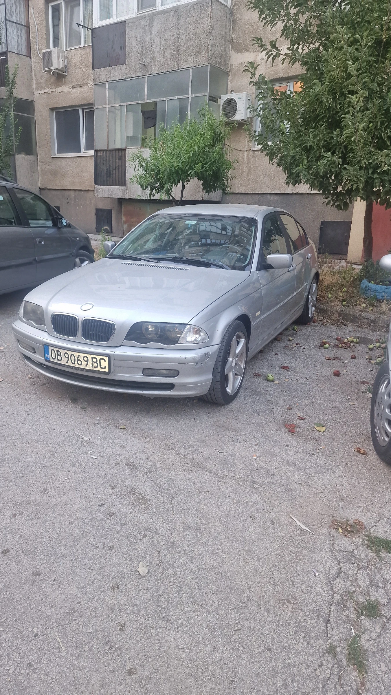 BMW 320  - изображение 4