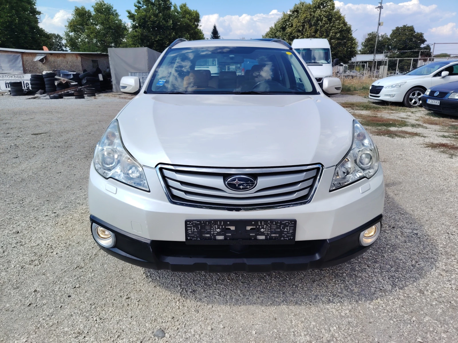 Subaru Outback 2.5i 167кс.LPG/ АВТОМАТ/КОЖА/НАВИ/КАМЕРА - изображение 2
