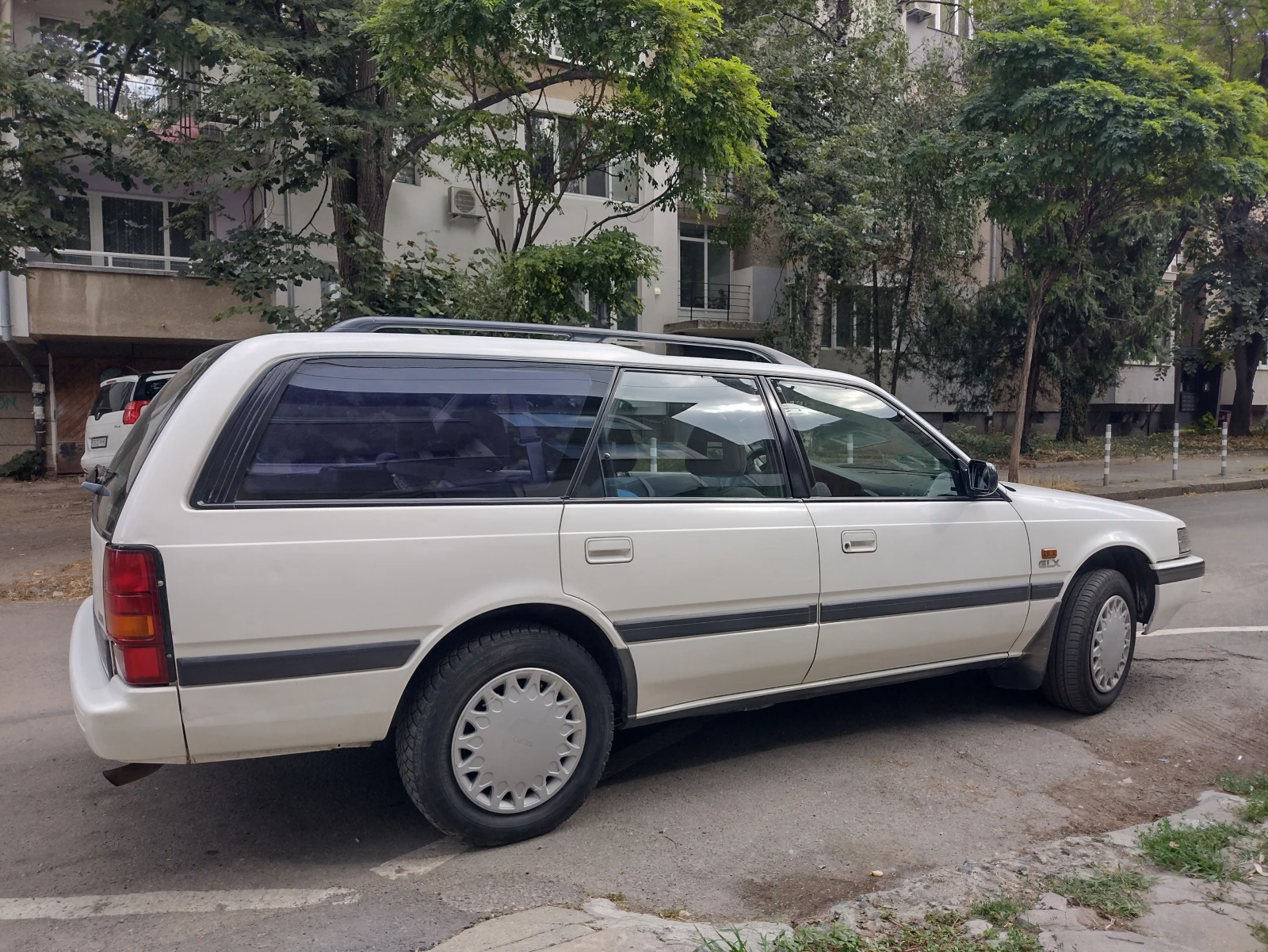 Mazda 626 2.0i - изображение 4
