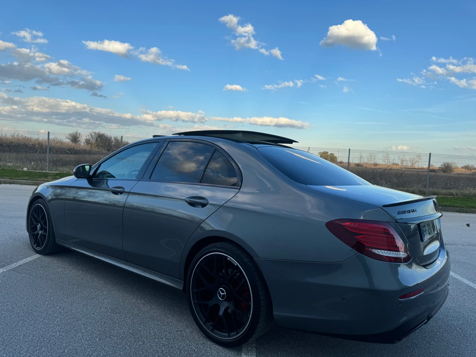 Mercedes-Benz E 220 E220 AMG/BURMASTER/9G/360/MULTIBEAM/PANORAMA - изображение 3