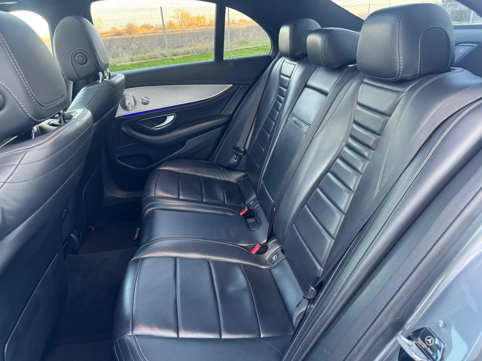 Mercedes-Benz E 220 E220 AMG/BURMASTER/9G/360/MULTIBEAM/PANORAMA | Mobile.bg � ����������� 14