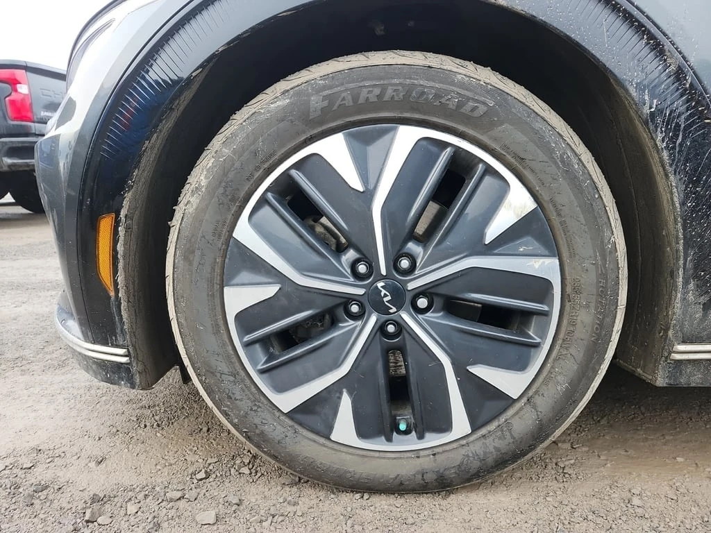 Kia EV6 * Long Range 4D Utility AWD * CARFAX * ФИНАНСИРАНЕ - изображение 6