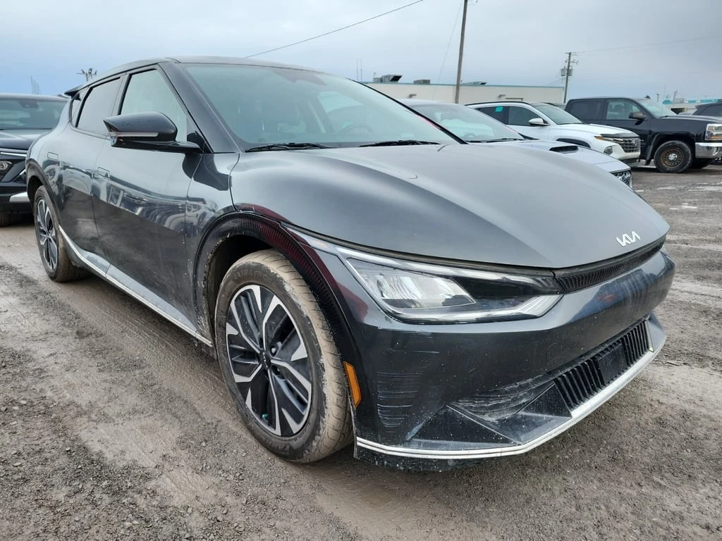 Kia EV6 * Long Range 4D Utility AWD * CARFAX * ФИНАНСИРАНЕ - изображение 2
