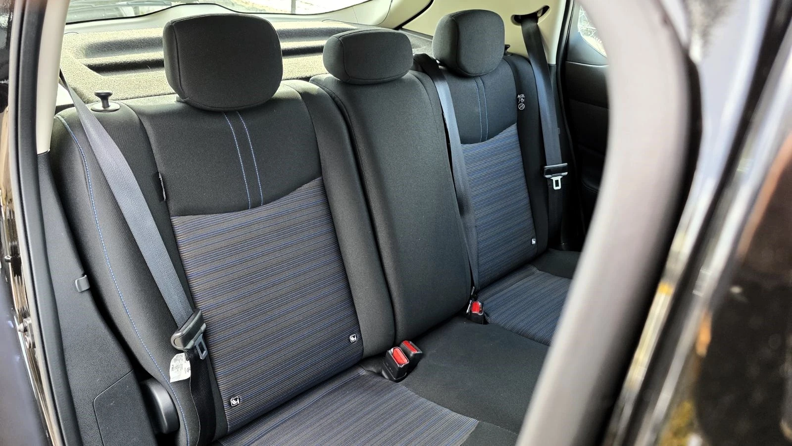 Nissan Leaf  Full electric/40kWh/Anniversary/19000�� | Mobile.bg � ����������� 12