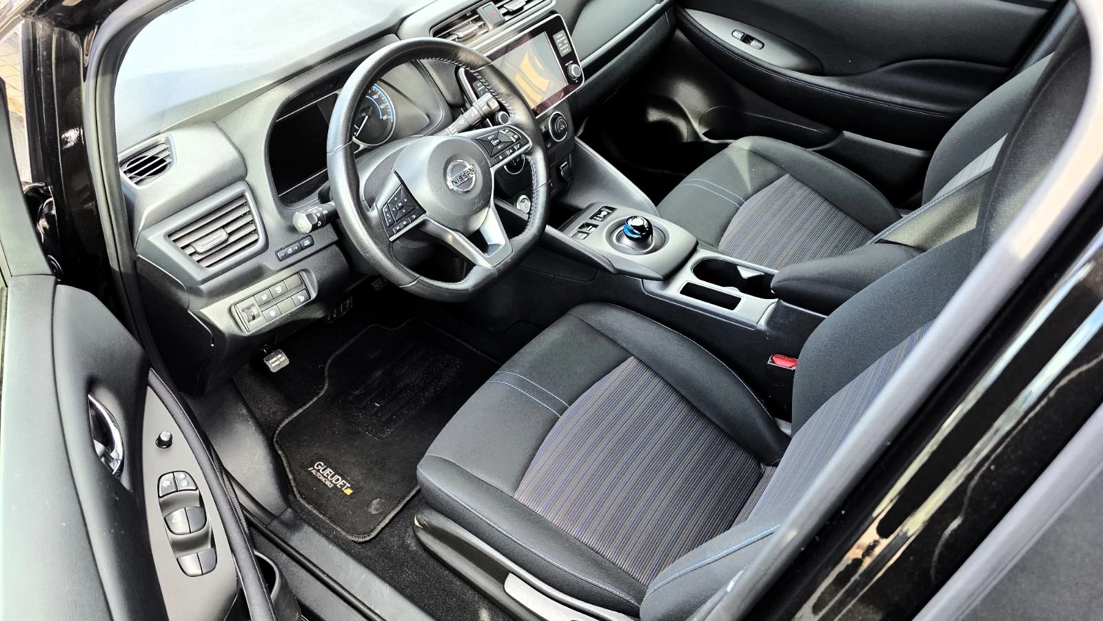 Nissan Leaf  Full electric/40kWh/Anniversary/19000�� | Mobile.bg � ����������� 7