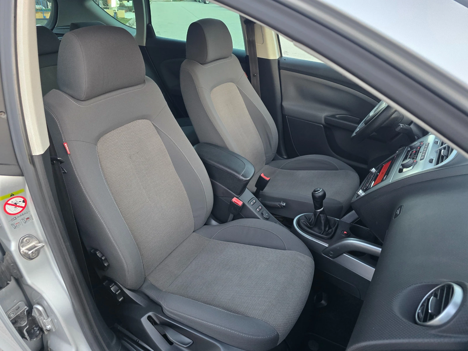 Seat Altea XL-1.6TDI-105PS, снимка 10 - Автомобили и джипове - 53830775