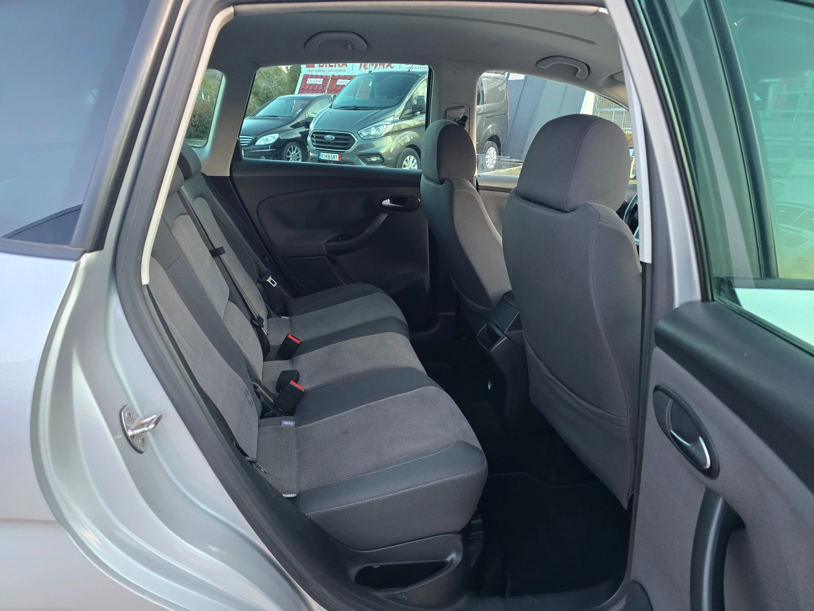 Seat Altea XL-1.6TDI-105PS, снимка 11 - Автомобили и джипове - 53830775