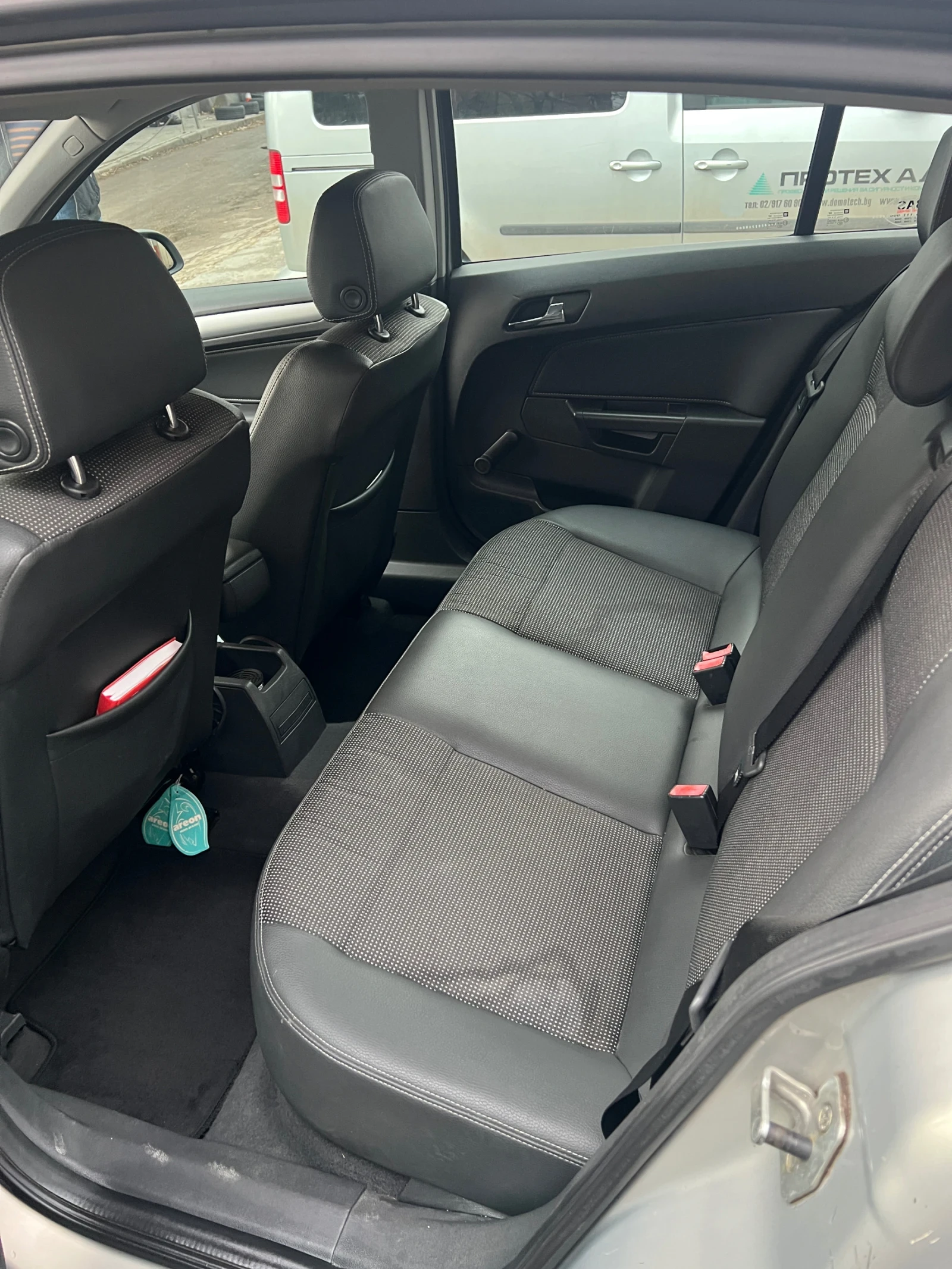 Opel Astra 1900, снимка 8 - Автомобили и джипове - 53975033