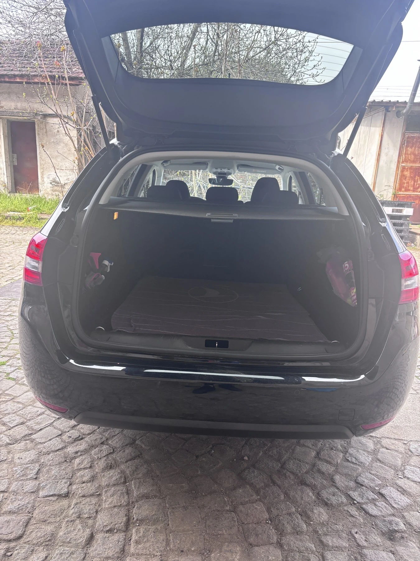 Peugeot 308, снимка 6 - Автомобили и джипове - 54258344