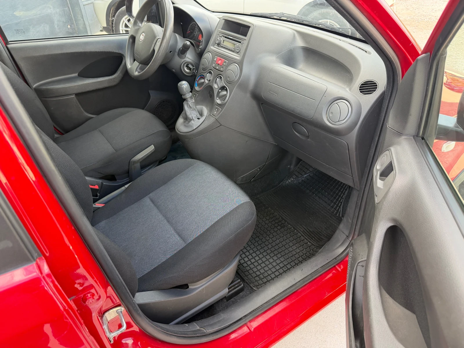 Fiat Panda 1.2/60�� 4�4 �������� 124000�� �������� ���������  | Mobile.bg � ����������� 14