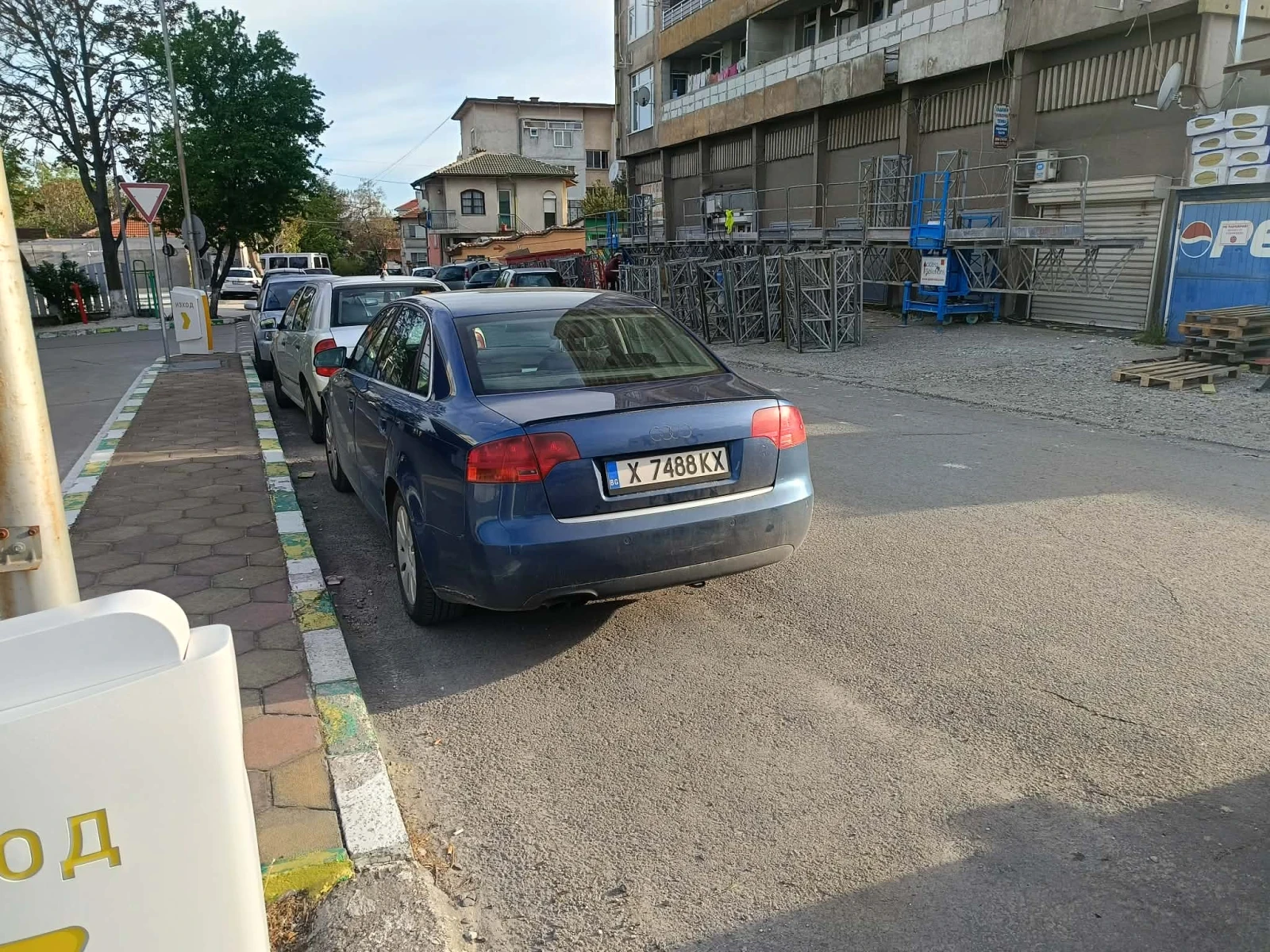 Audi A4, снимка 2 - Автомобили и джипове - 54453956