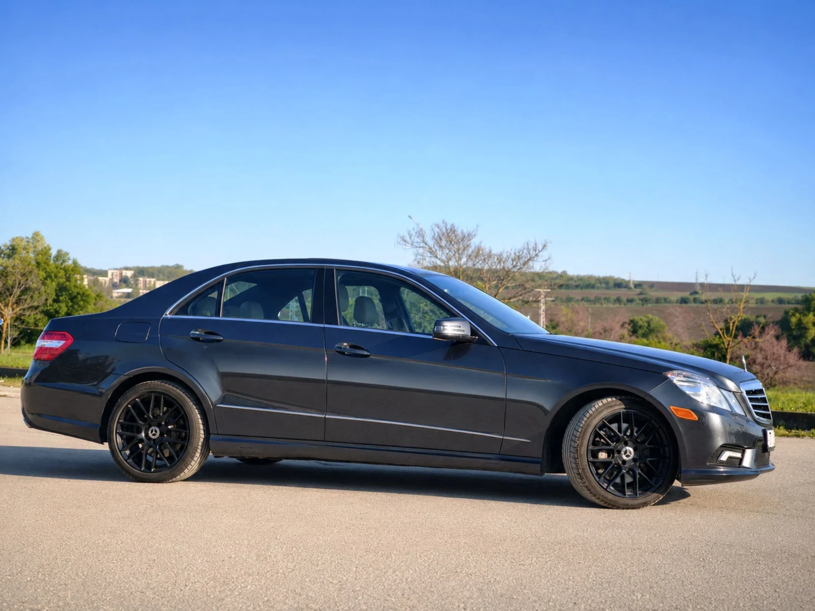 Mercedes-Benz E 500 4matic AMG-Line ОБСЛУЖЕНА 99000KM, снимка 7 - Автомобили и джипове - 54494617