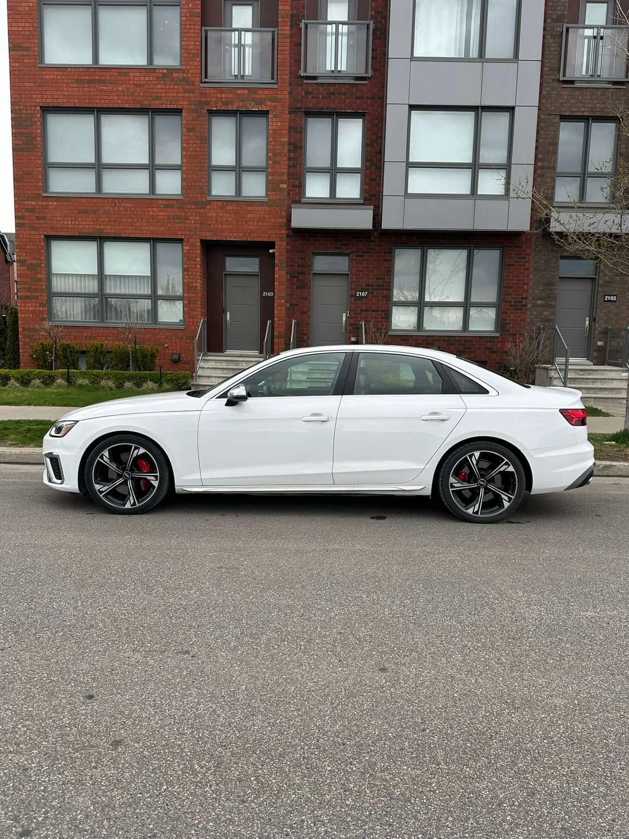 Audi S4 Progressiv| DISTR| 360| MATRIX| ������| ������� | Mobile.bg � ����������� 2
