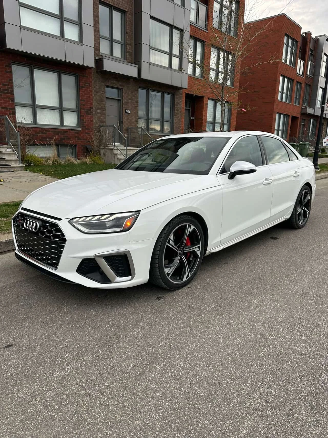 Audi S4 Progressiv| DISTR| 360| MATRIX| ������| ������� | Mobile.bg � ����������� 1