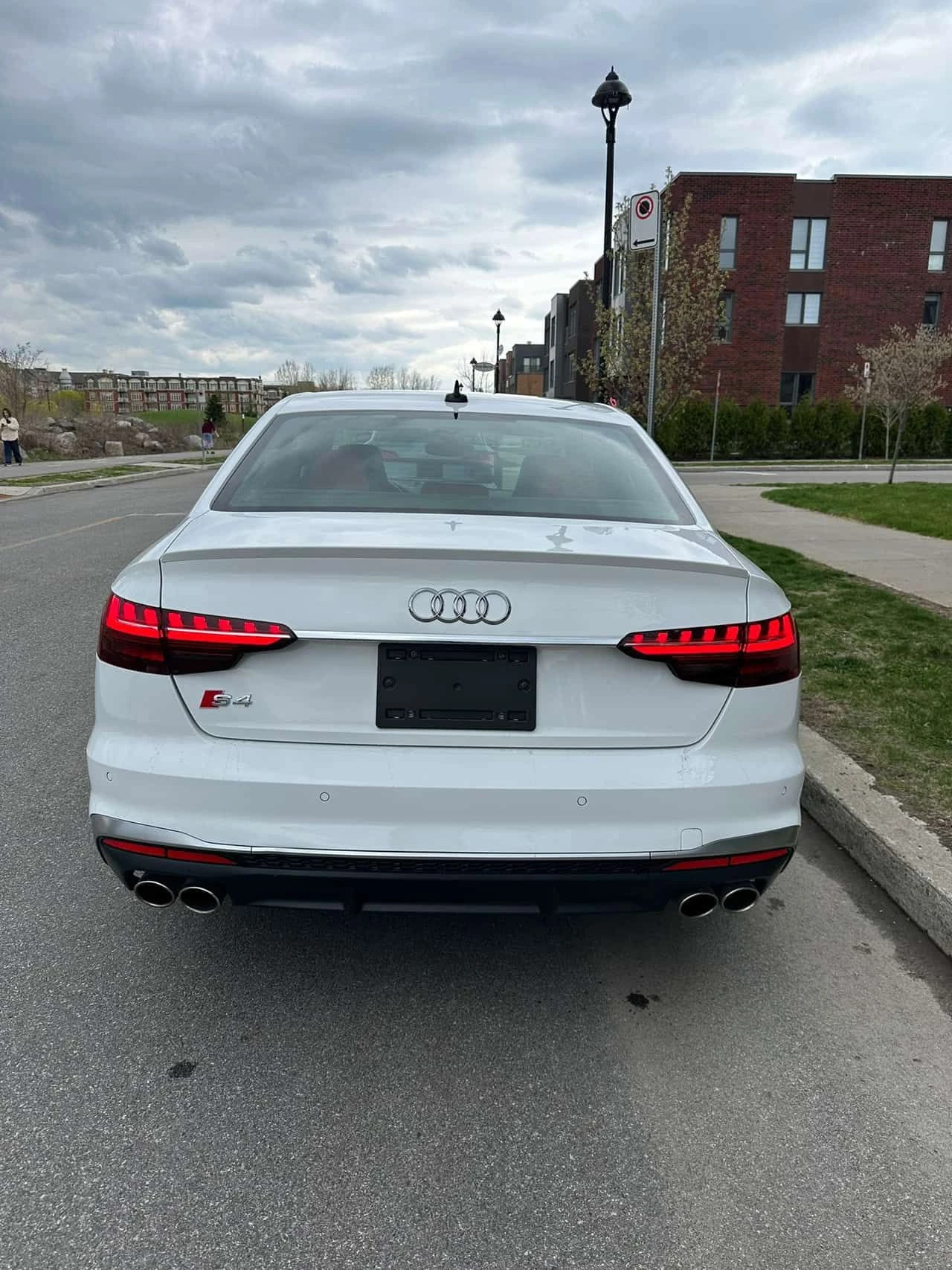 Audi S4 Progressiv| DISTR| 360| MATRIX| ������| ������� | Mobile.bg � ����������� 4
