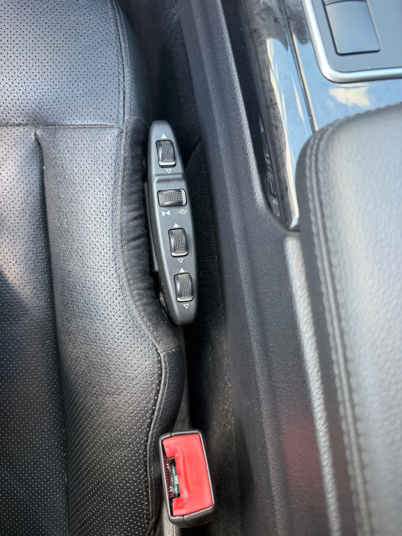 Mercedes-Benz E 350, снимка 10 - Автомобили и джипове - 55006220
