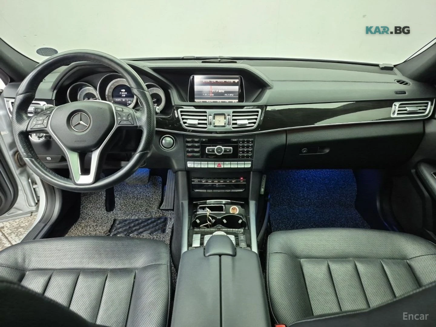 Mercedes-Benz E 400 4MATIC* 360* ОБДУХ* DISTRONIC* ВЪЗДУХ, снимка 3 - Автомобили и джипове - 55379091