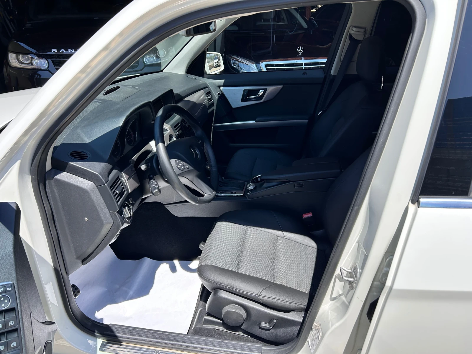 Mercedes-Benz CLK 220CDI  SPORT 4MATIC , снимка 7 - Автомобили и джипове - 55422147