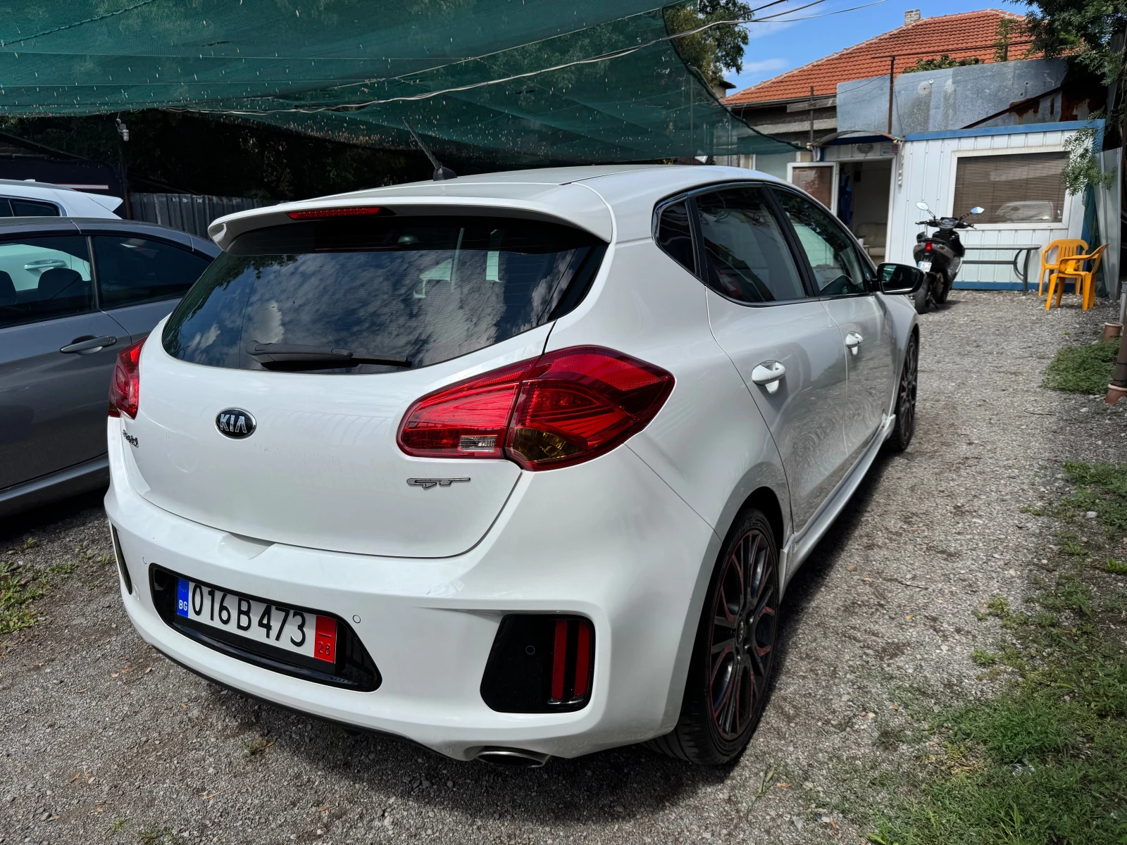 Kia Ceed GT-1.6T, снимка 4 - Автомобили и джипове - 55445984