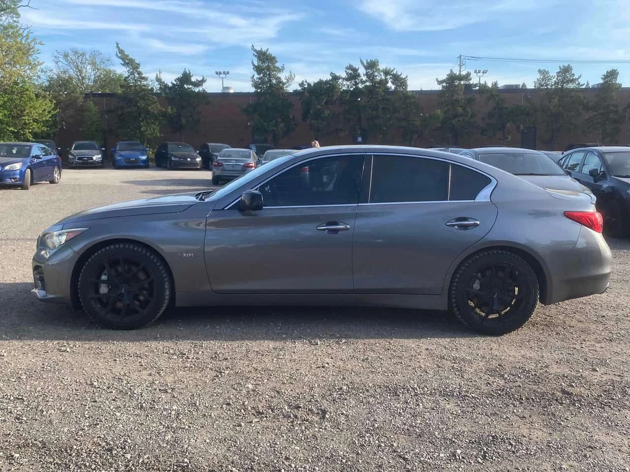 Infiniti Q50 * Red Sport 400 * CARFAX * БЕЗ ПЪРВОНАЧАЛНА ВНОСКА, снимка 2 - Автомобили и джипове - 55470737