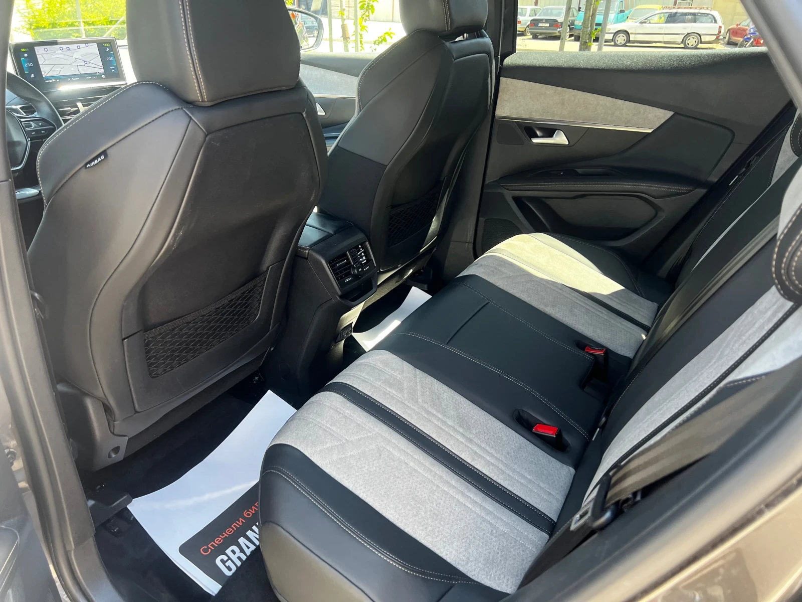Peugeot 3008 GT LINE 225p.s кожа алкантара подгрев, снимка 17 - Автомобили и джипове - 55541335