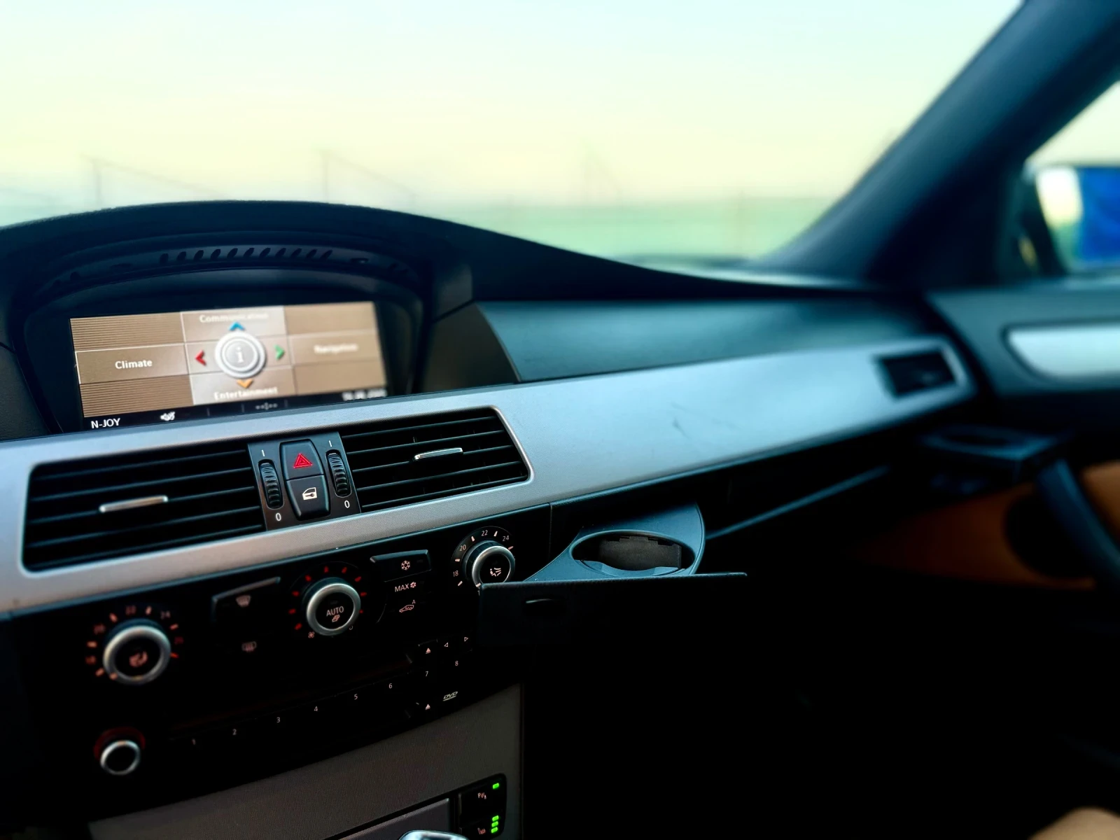 BMW 530 D Facelift M, снимка 10 - Автомобили и джипове - 55827663