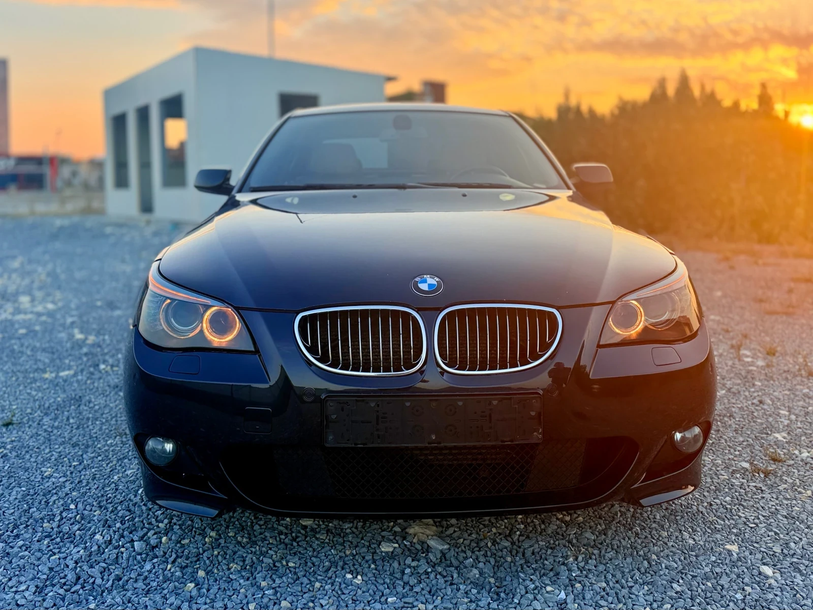BMW 530 D Facelift M, снимка 3 - Автомобили и джипове - 55827663