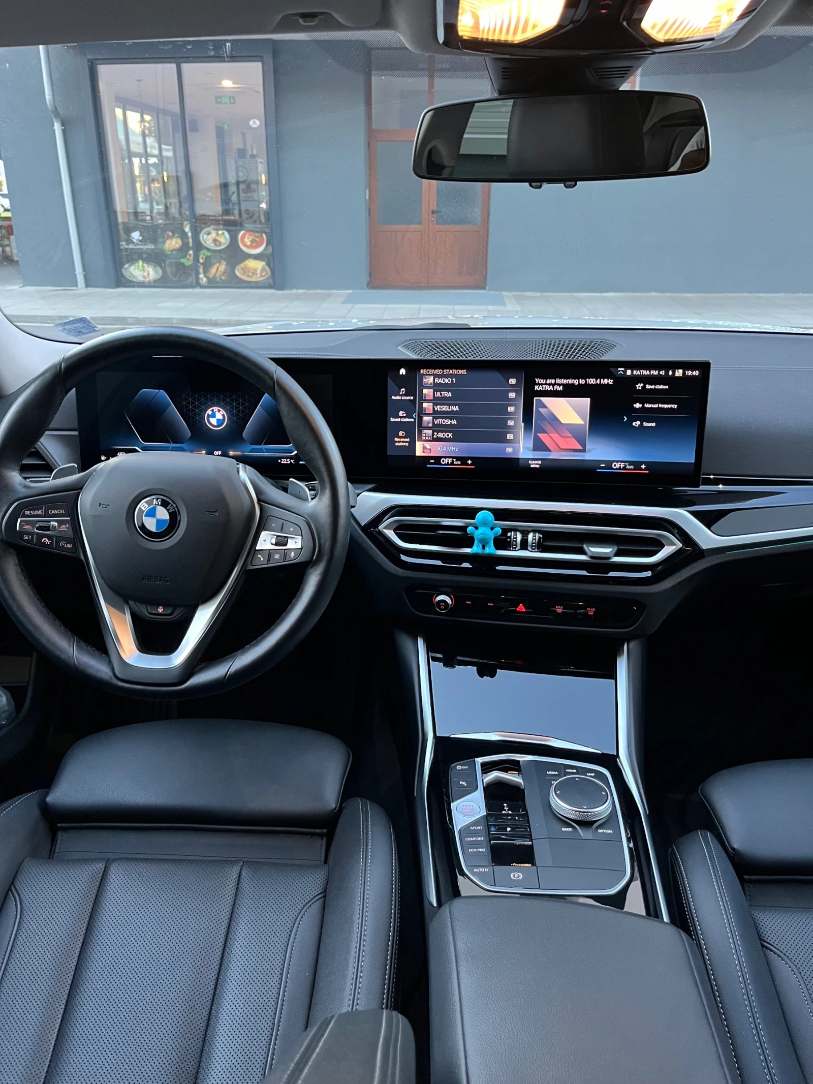 BMW 320 BMW 320D xDrive, снимка 7 - Автомобили и джипове - 55990536
