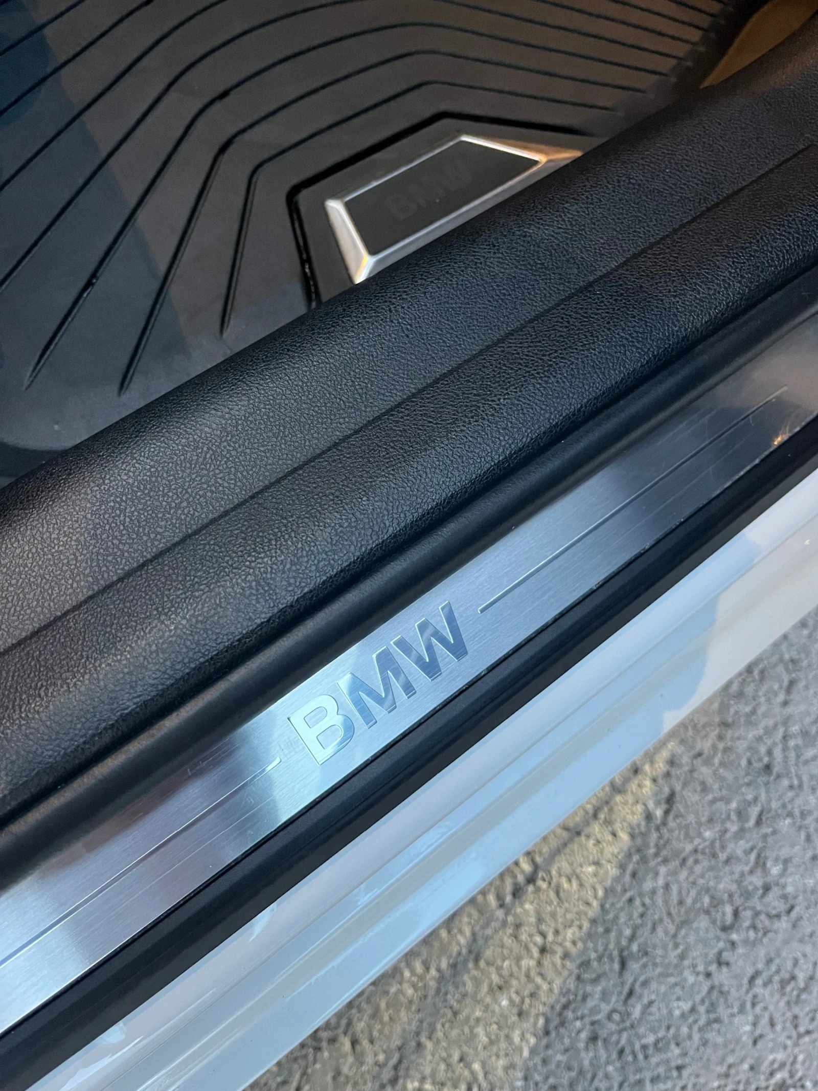 BMW 320 BMW 320D xDrive, снимка 12 - Автомобили и джипове - 55990536