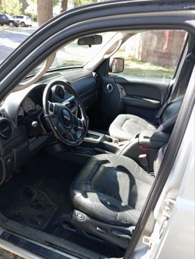 Jeep Cherokee 3.7   | Mobile.bg    7