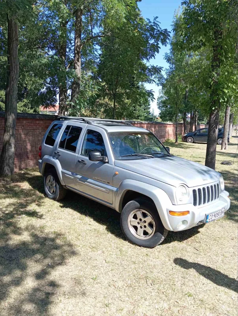Jeep Cherokee 3.7 бензин газ, снимка 2 - Автомобили и джипове - 52225080