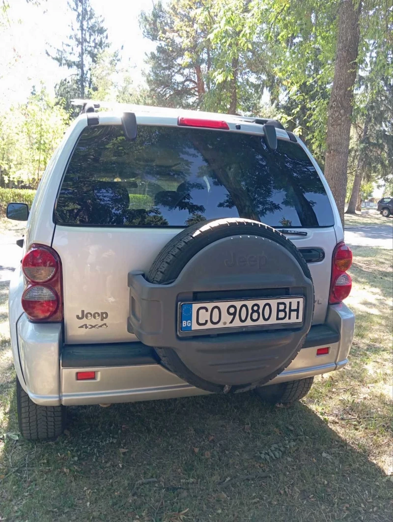 Jeep Cherokee 3.7 бензин газ, снимка 4 - Автомобили и джипове - 52225080