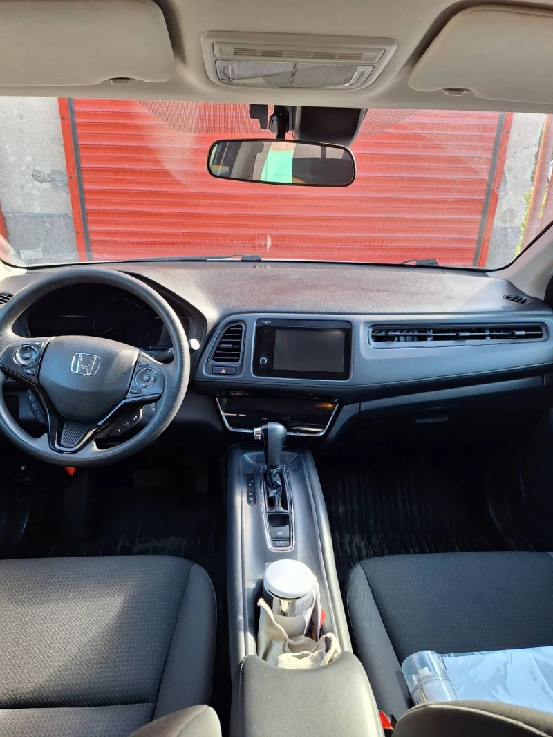 Honda Hr-v 1.8 AWD, снимка 5 - Автомобили и джипове - 51960974