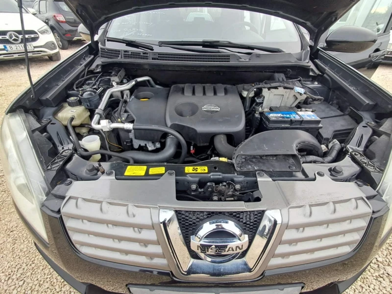 Nissan Qashqai 1.5DCI НАВИГАЦИЯ, снимка 13 - Автомобили и джипове - 52393431
