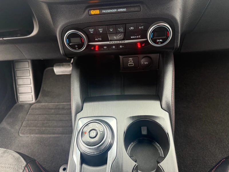 Ford Kuga 1.5 EcoBlue 120ks 120000 km Собствен лизинг !!!, снимка 16 - Автомобили и джипове - 52597137