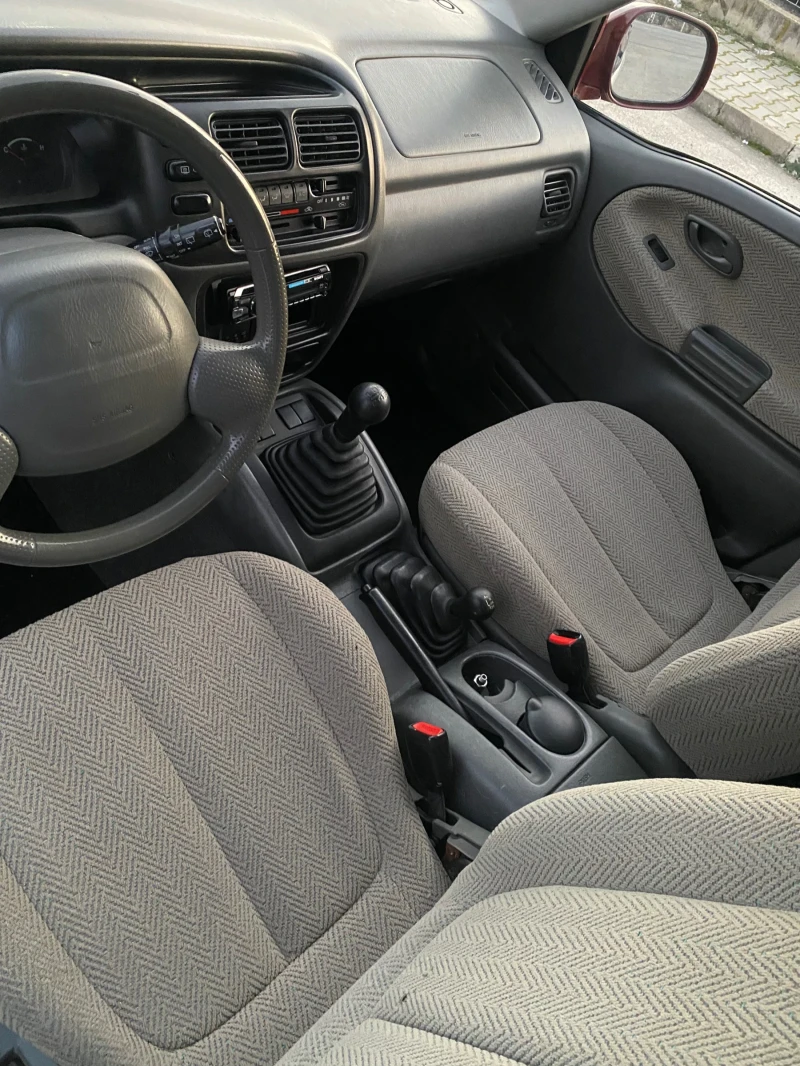 Suzuki Grand vitara 2, 0 4х4, снимка 10 - Автомобили и джипове - 52870217