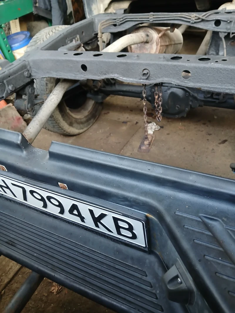 Nissan Navara, снимка 7 - Автомобили и джипове - 53287776