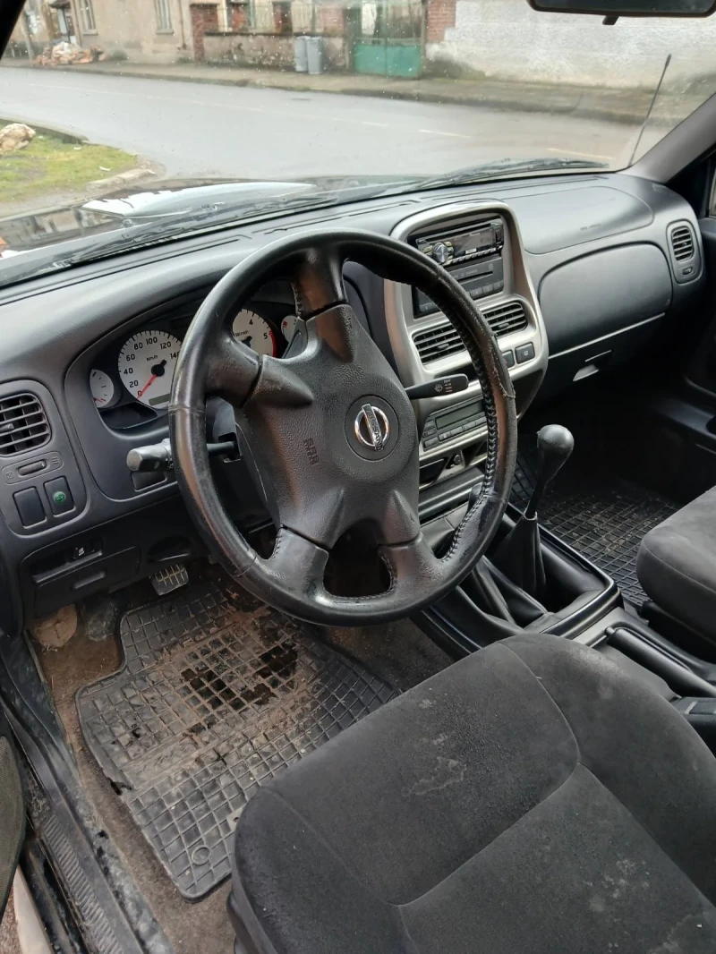 Nissan Navara, снимка 4 - Автомобили и джипове - 53287776