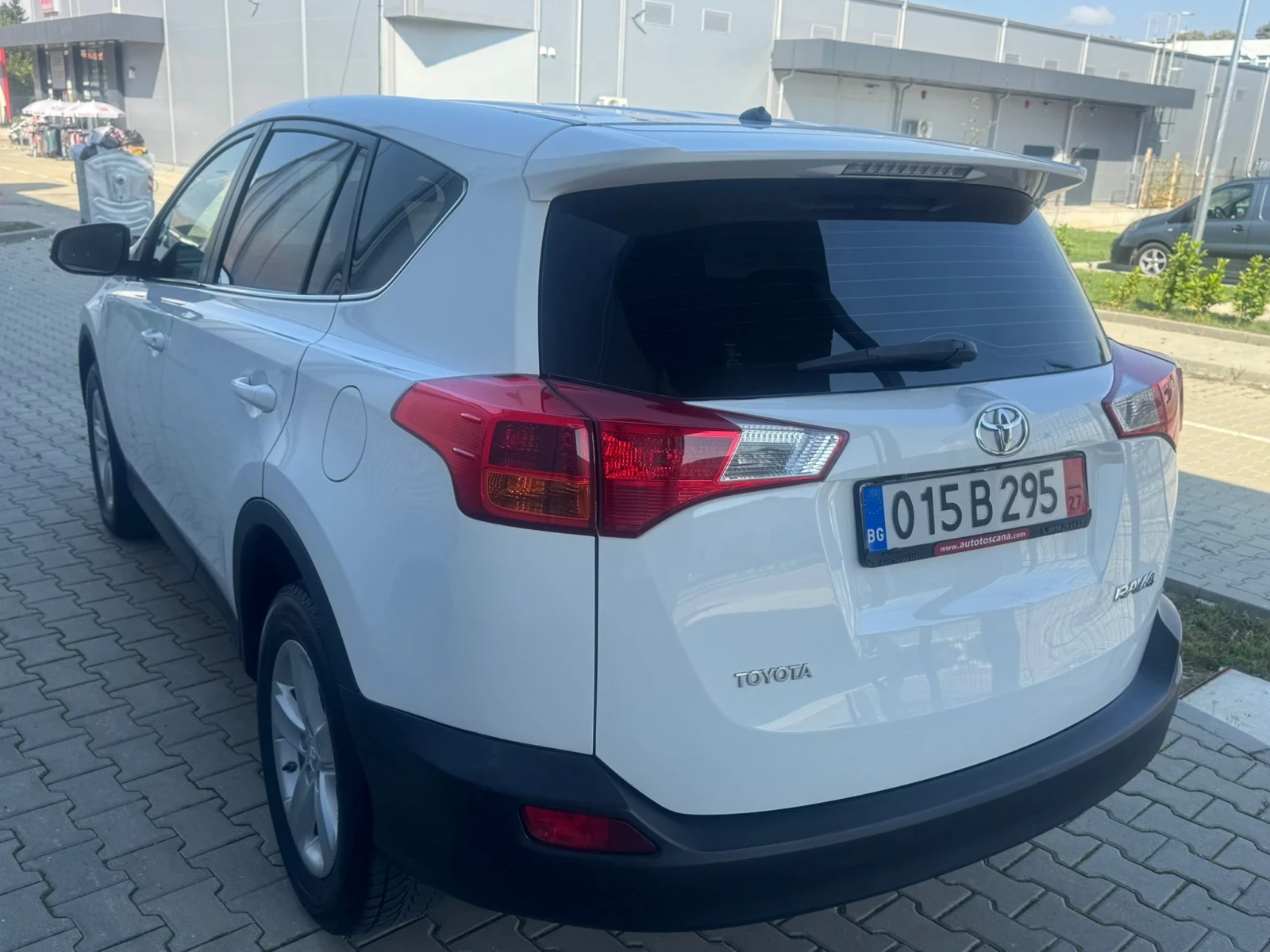 Toyota Rav4 2.0 D4D  - изображение 6