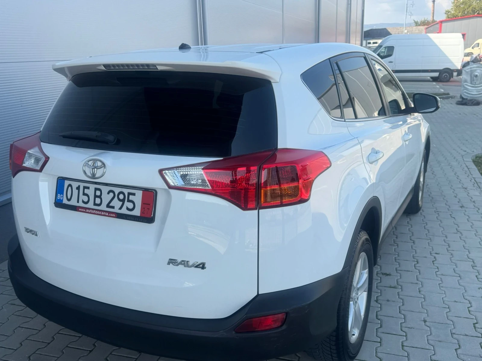 Toyota Rav4 2.0 D4D  - изображение 4