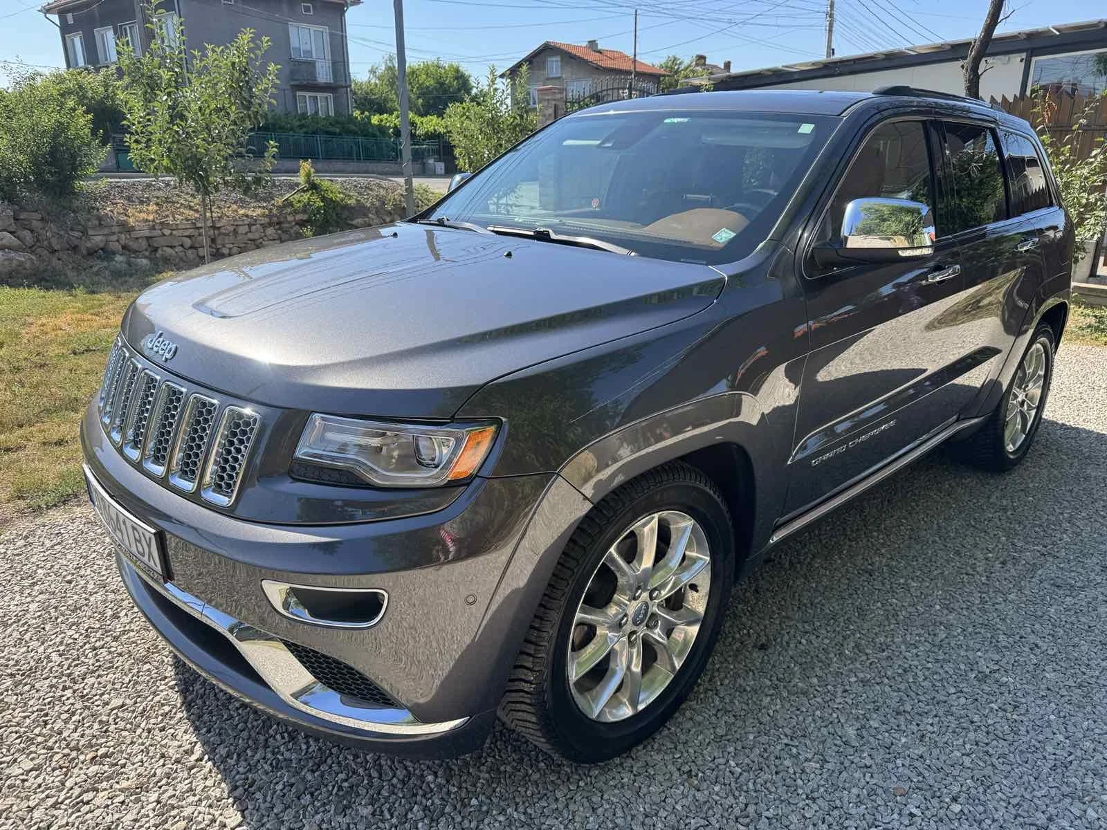 Jeep Grand cherokee 5.7 Summit - изображение 2