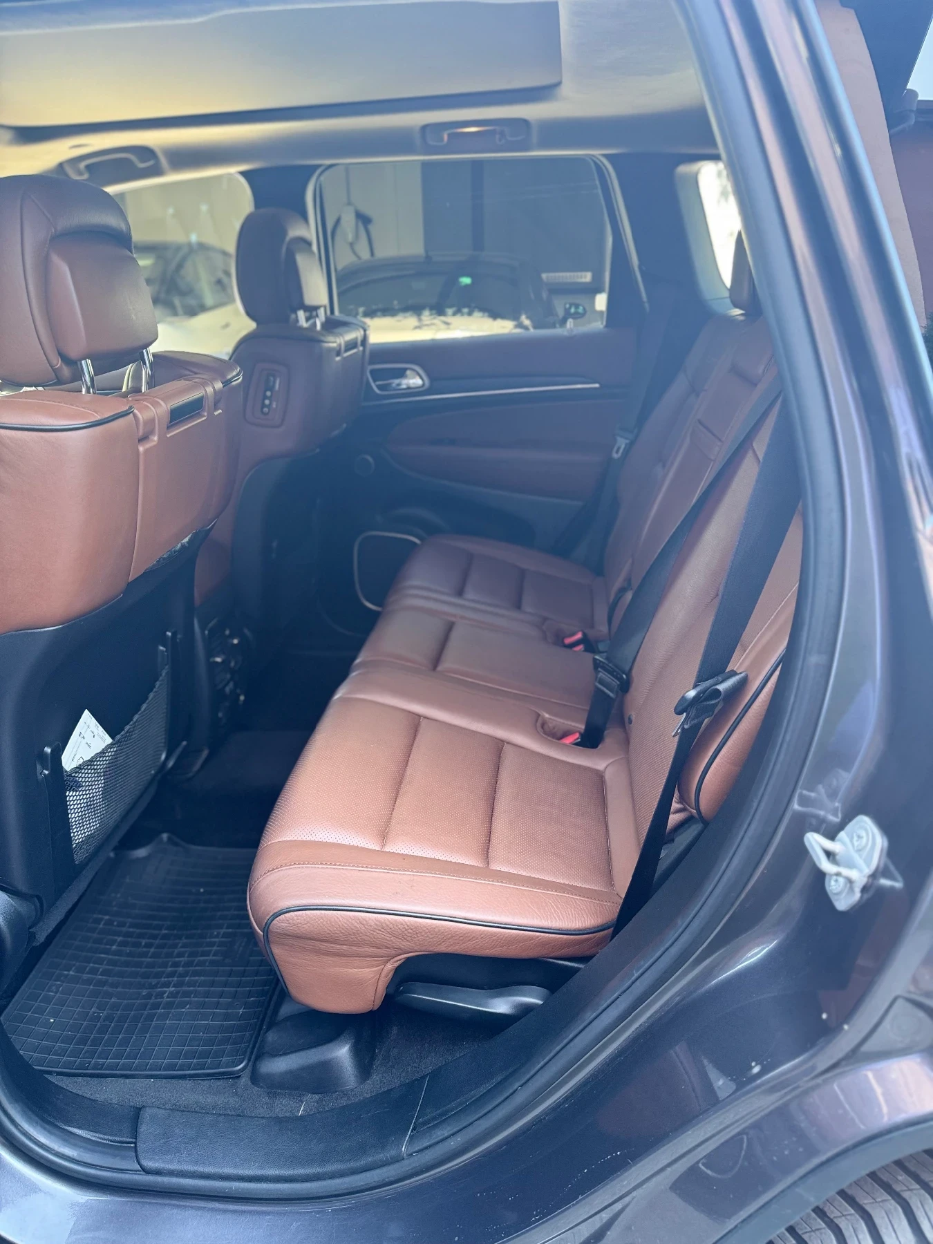 Jeep Grand cherokee 5.7 Summit - изображение 8