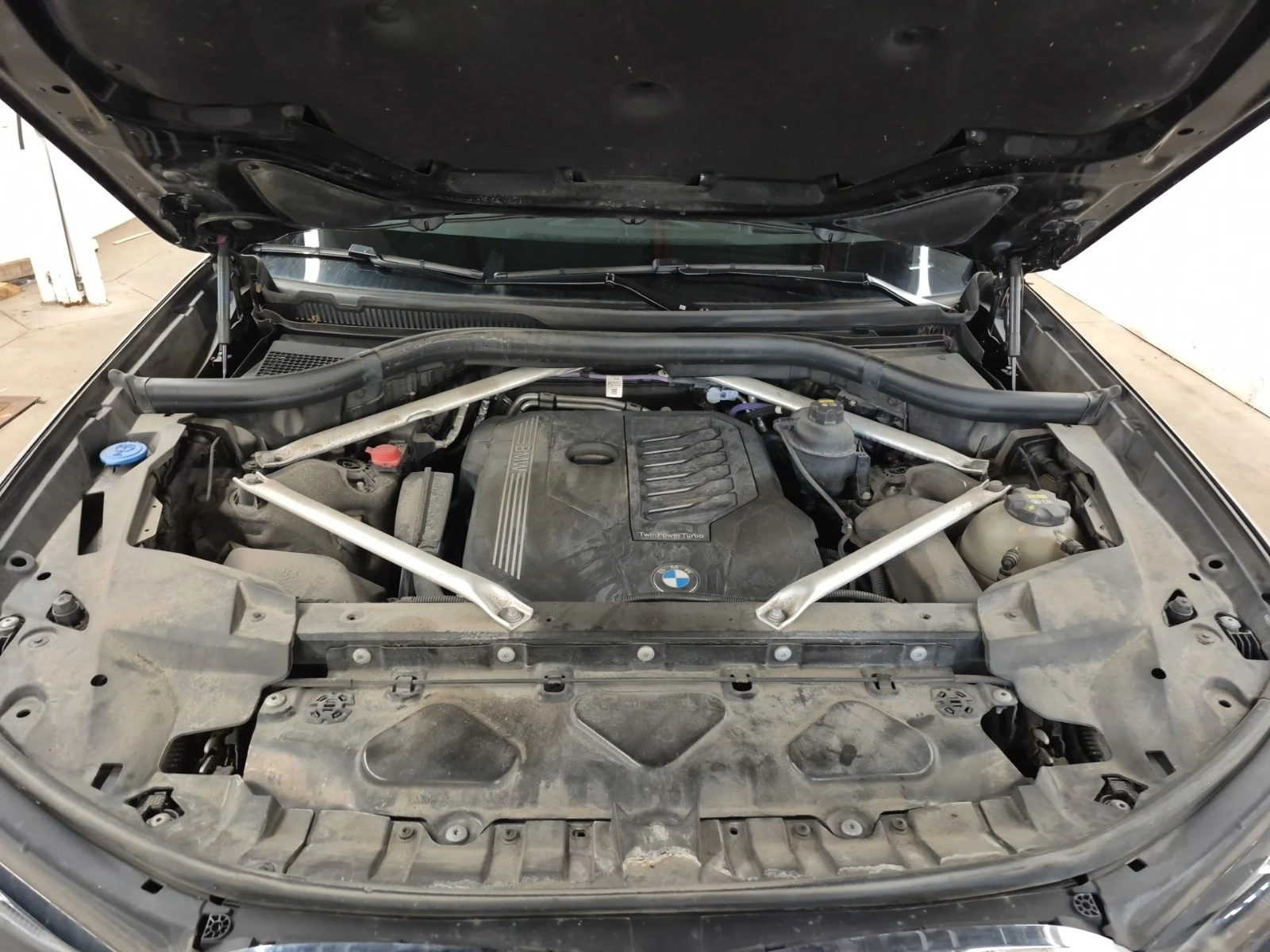 BMW X7 40i * * CARFAX * *   * *  | Mobile.bg   17