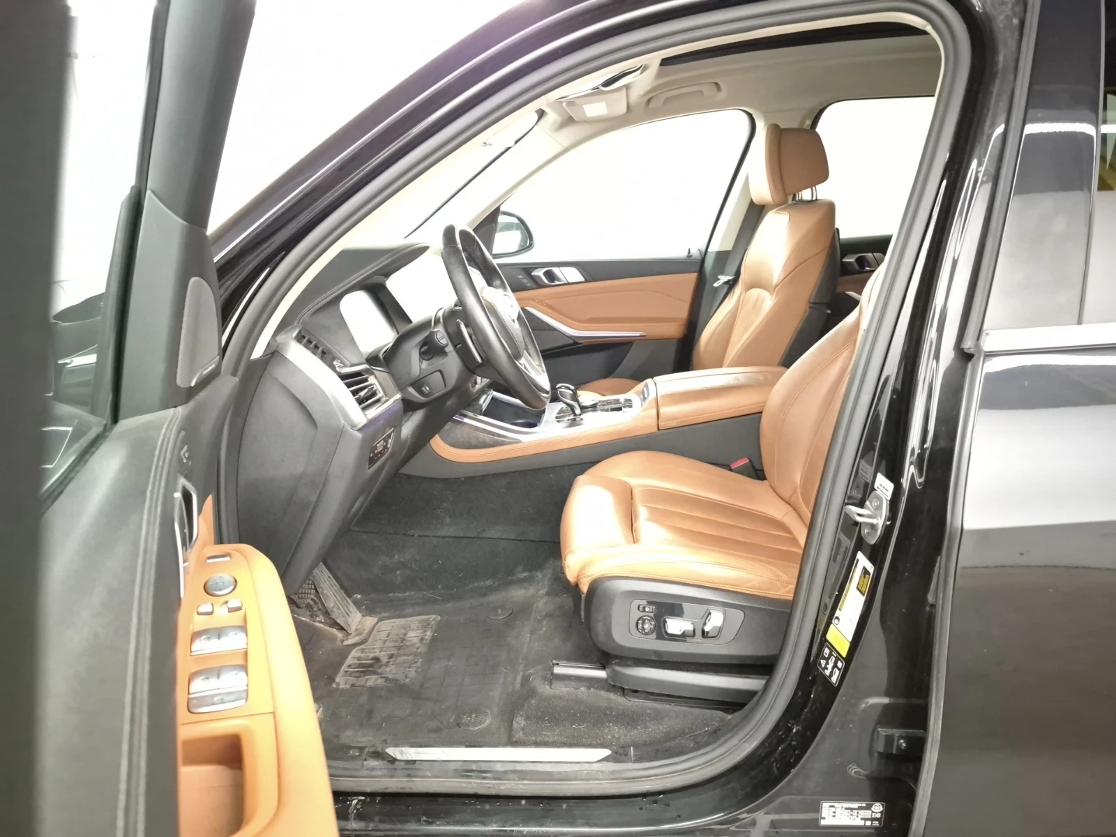 BMW X7 40i * * CARFAX * *   * *  | Mobile.bg   5