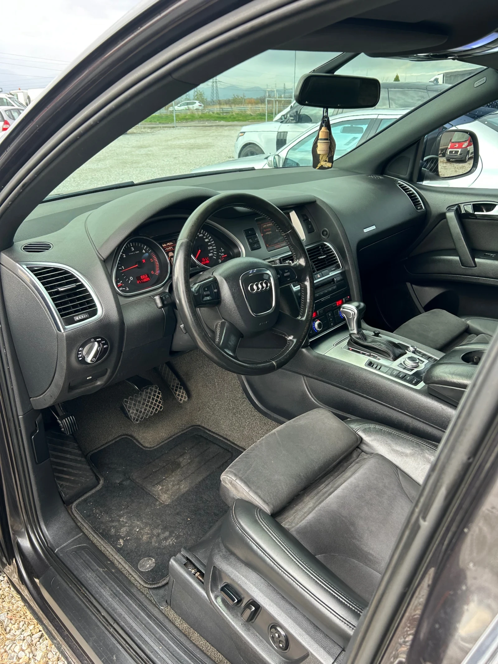 Audi Q7 S-line - изображение 7