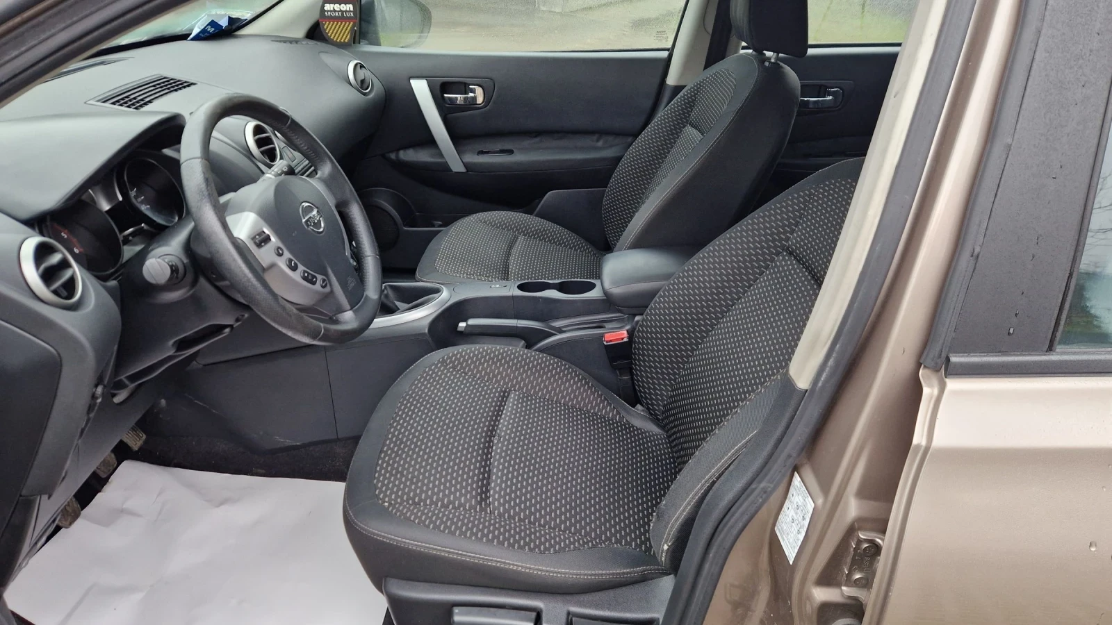 Nissan Qashqai 1.5 DCI - изображение 6