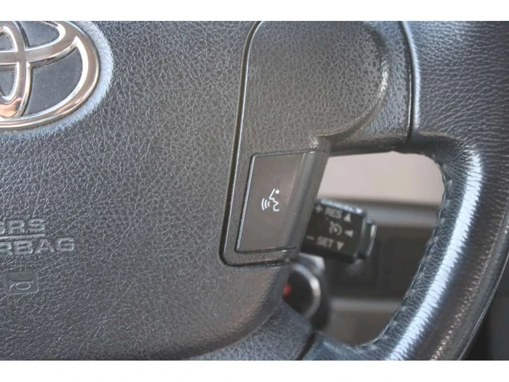 Toyota Tundra * Limited CrewMax 4WD 5.7L Safety Included Leather, снимка 9 - Автомобили и джипове - 53726324