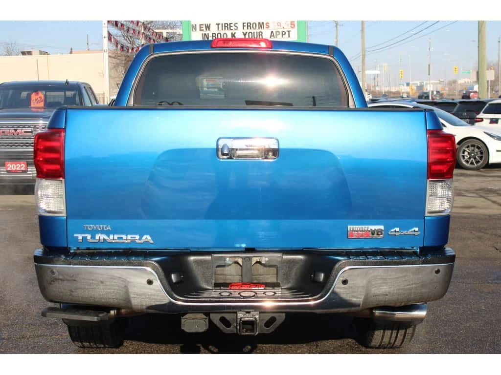 Toyota Tundra * Limited CrewMax 4WD 5.7L Safety Included Leather, снимка 6 - Автомобили и джипове - 53726324