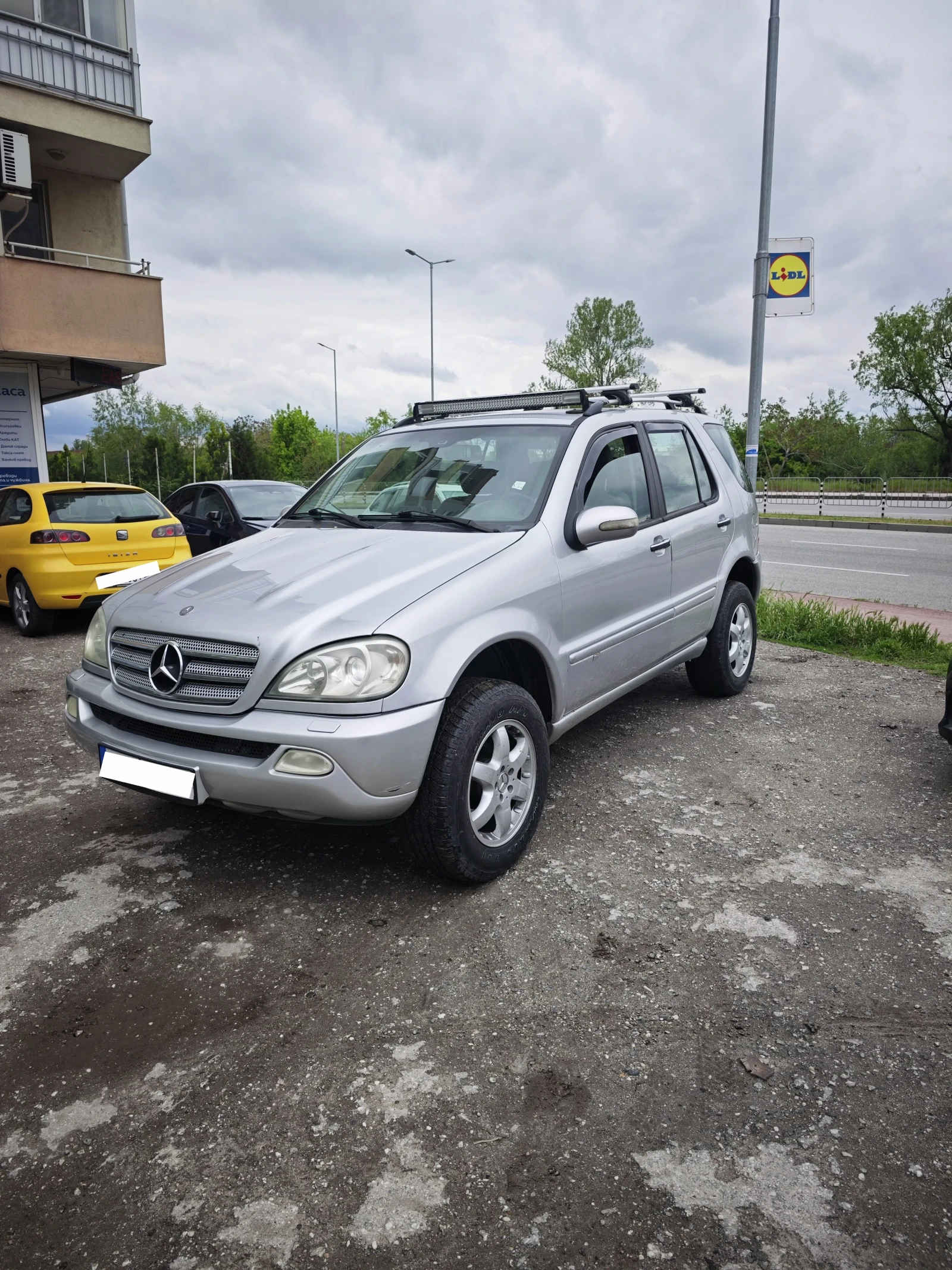 Mercedes-Benz ML 270