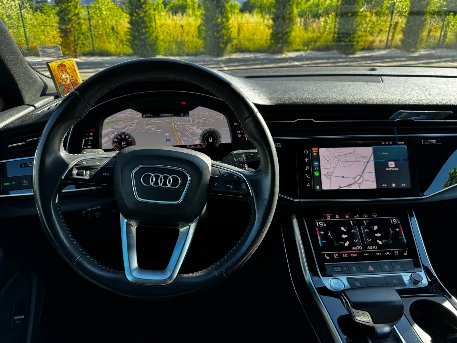 Audi Q8 55 TFSI QUATTRO FULL, снимка 10 - Автомобили и джипове - 54933166